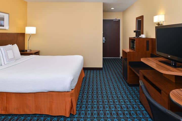 Room 21 of 42